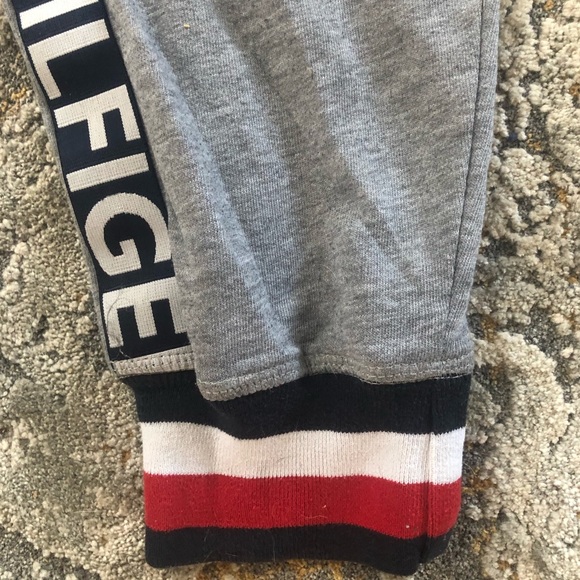 Tommy Hilfiger Sweatpants - Picture 5 of 5
